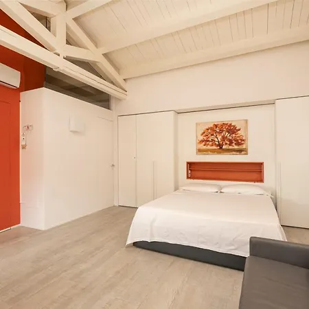 Vicolo Zini Apartment *