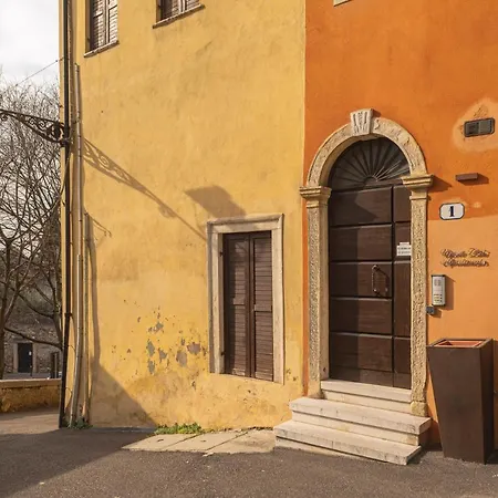 Vicolo Zini * Verona