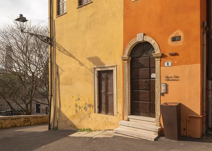 Vicolo Zini * Werona